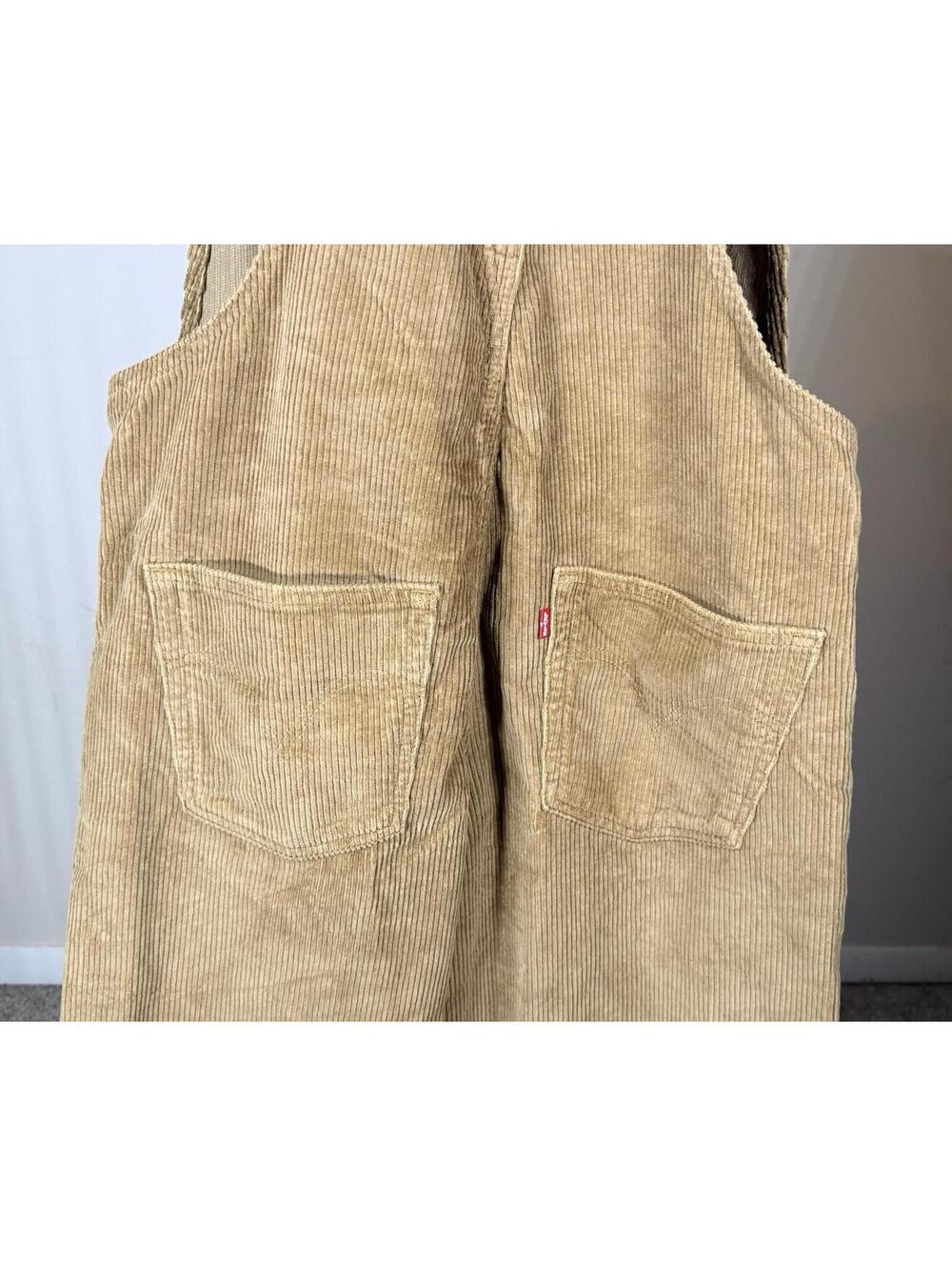 Levi’s Baggy Highwater Corduroy Overalls Ermine Tan Women's Size Large - Picture 4 of 12